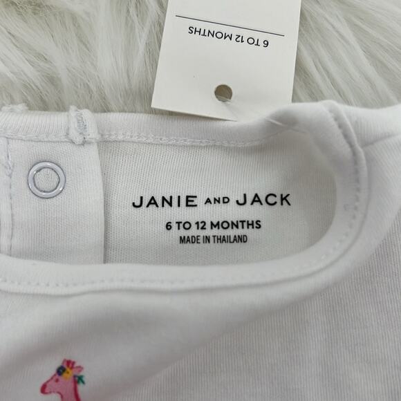 Janie and Jack One Piece Bodysuit - Giraffe Graphic - 6-12 Months - NWT - Picture 5 of 7